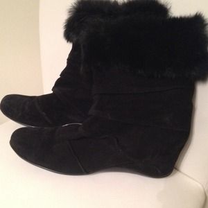 Reduced!! Aquatalia authentic rabbit fur boots