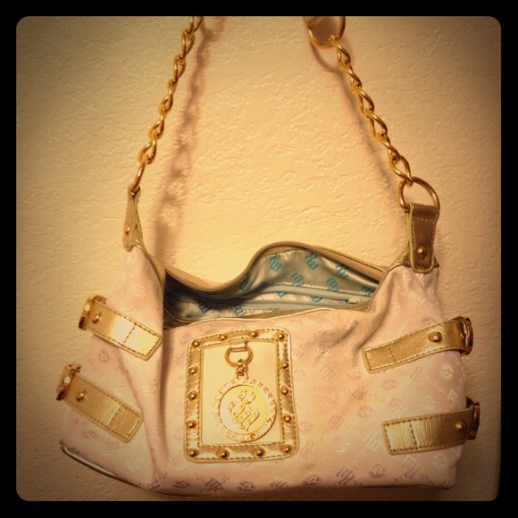 White and gold Rocawear purse