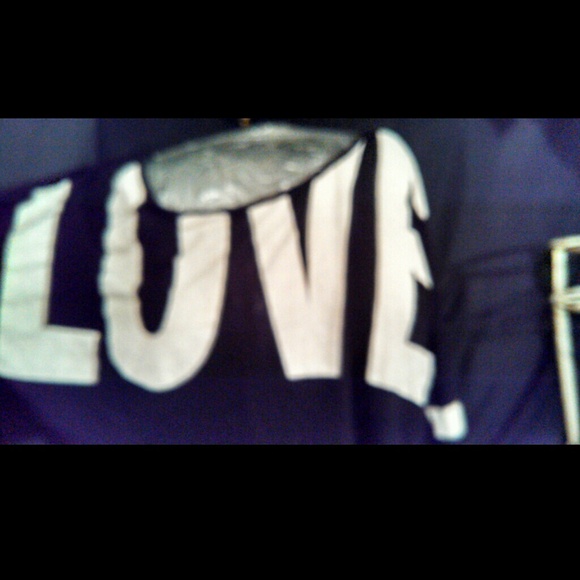 "LOVE YOU" off the shoulder, asymmetric shirt - Picture 2 of 4