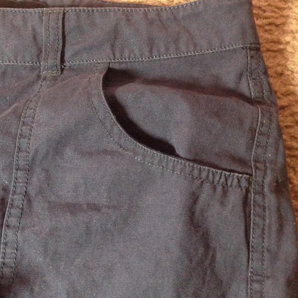 Clothes - Picture 2 of 3