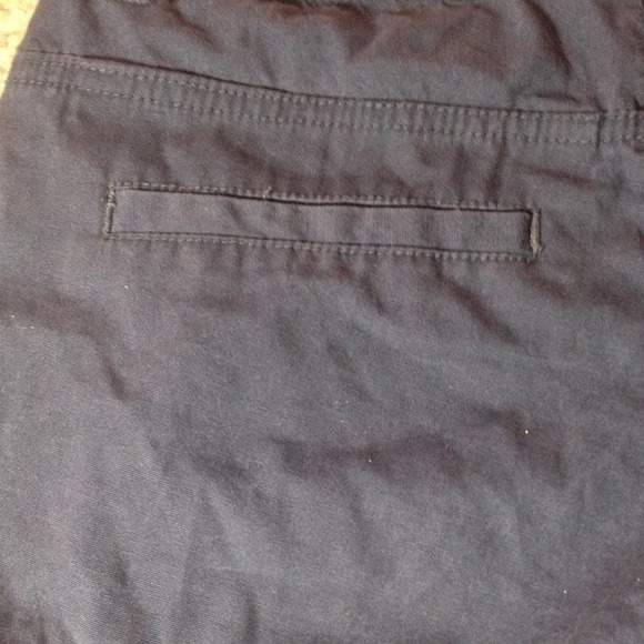 Clothes - Picture 3 of 3