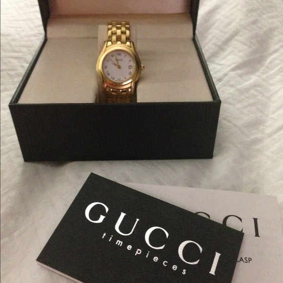 Gucci Gold and Ivory Watch *STUNNING*