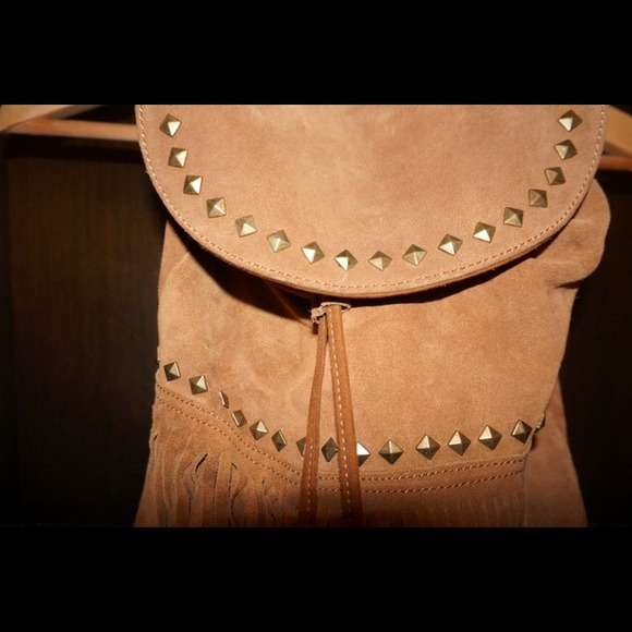 SOLD - Picture 3 of 4