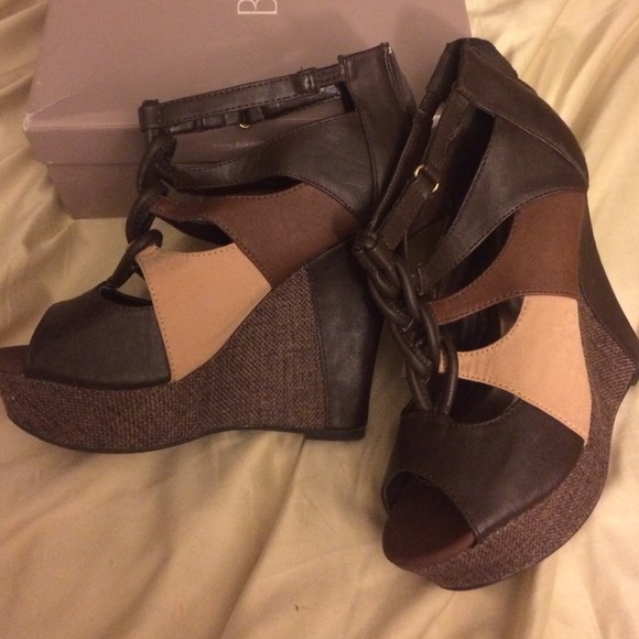 Open toe Wedged Shoes