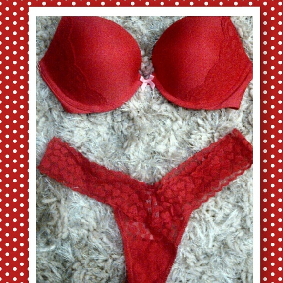 SOLD OUT Limited Edition Victoria's Secret <3 Lace - Picture 3 of 3