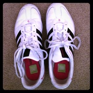 Adidas tennis shoes