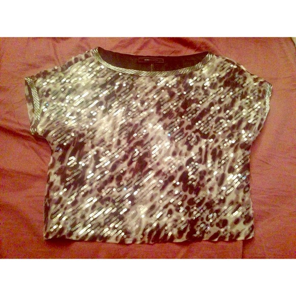 BCBGMAXAZRIA leopard print crop top🐆✨
