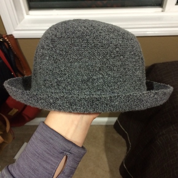 TOPSHOP hat