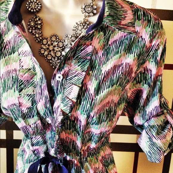 SOLD.  Never worn LILLY PULITZER shirt dress sz 10 - Picture 3 of 4