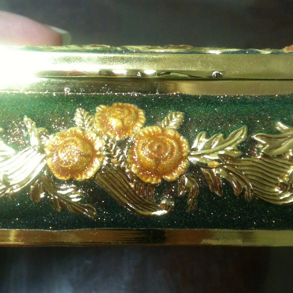 Jewelry box - Picture 3 of 3