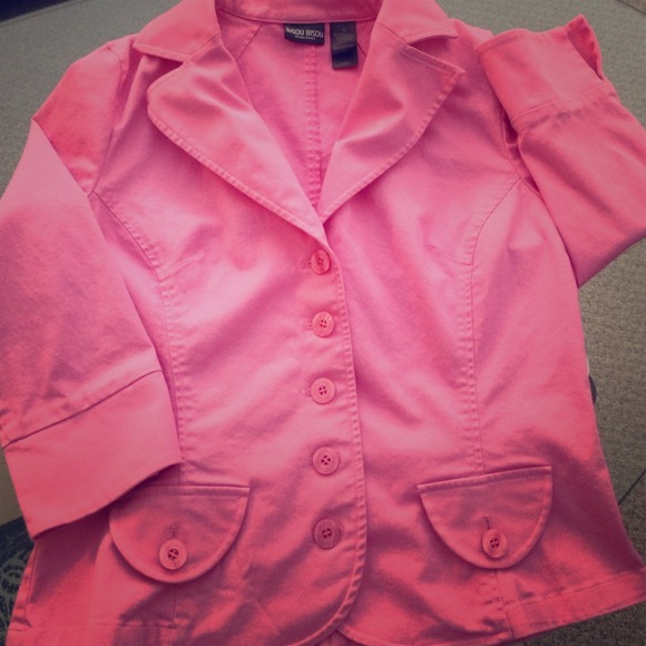 ❌Sold in Bundle❌ 🎀HP 4/13/14🎀 Bisou Bisou Blazer