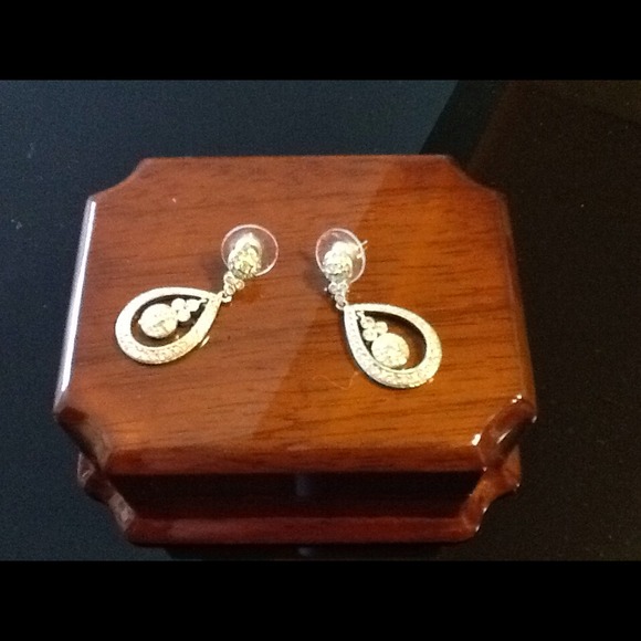 Earings