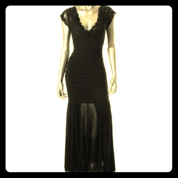 Betsey Adam -Dillards Dresses & Skirts - Elegant Black Shutter Pleat Lace Double V Gown