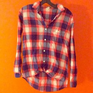 Long sleeve plaid shirt