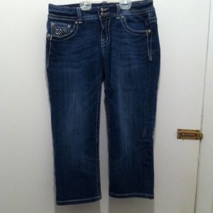 Hold for wildflower1. Capris. Miss Me jeans capris