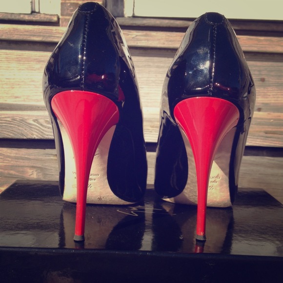Giuseppe Zanotti Patent Leather black Pumps