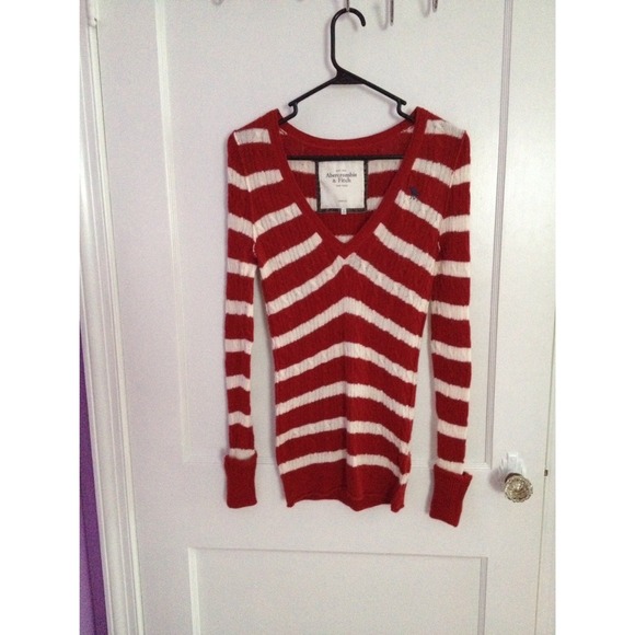Abercrombie & Fitch Red/White Striped Sweater