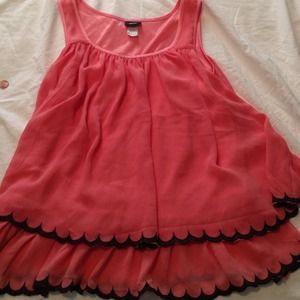 H and M scallop tank