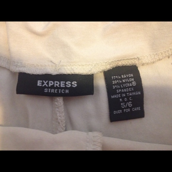 Sold - Picture 3 of 4