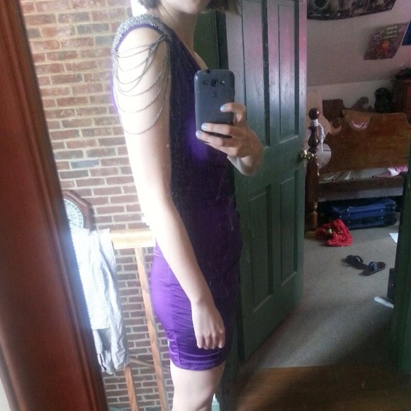 Additional pictures of purple Arden b dress - Picture 2 of 4