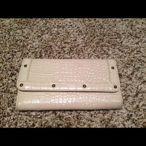 Cream Tommy Hilfiger wallet