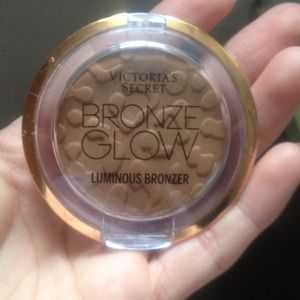 Victoria's Secret bronzer