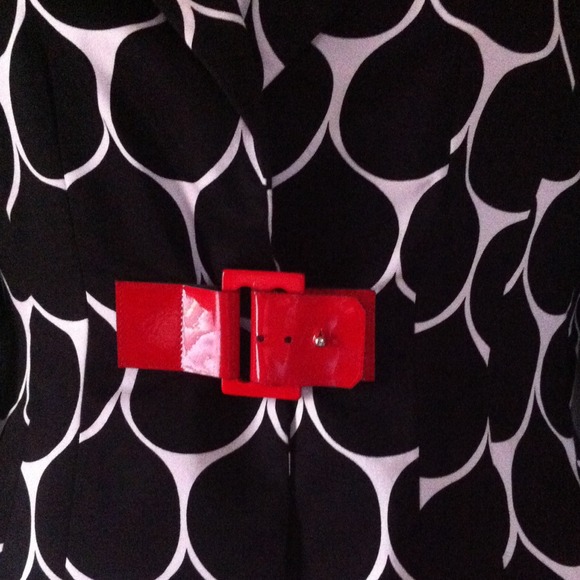 ⚡️⚡️NEW PRICE⚡️Classic and classy jacket/blazer! - Picture 2 of 4