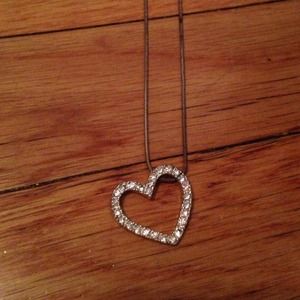Heart rhinestone necklace