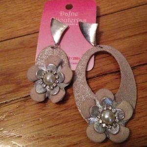 Brand new never worn earrings bought in Brazil