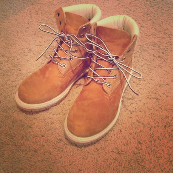 Timberlands - Picture 1 of 4
