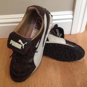 Puma sneakers