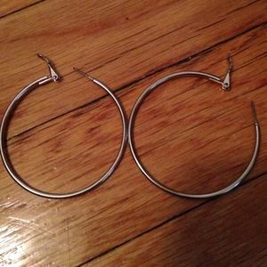Small silver hoops