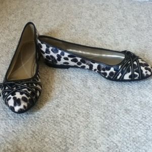 Cheetah Print Flat