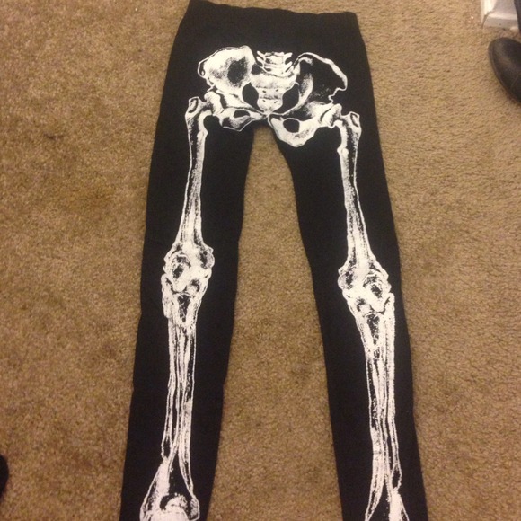 ❌Traded❌Skeleton leggings