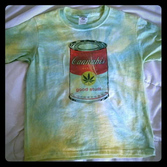 ✨BUNDLED✨Cannabis  vintage 90s inspred grunge tee