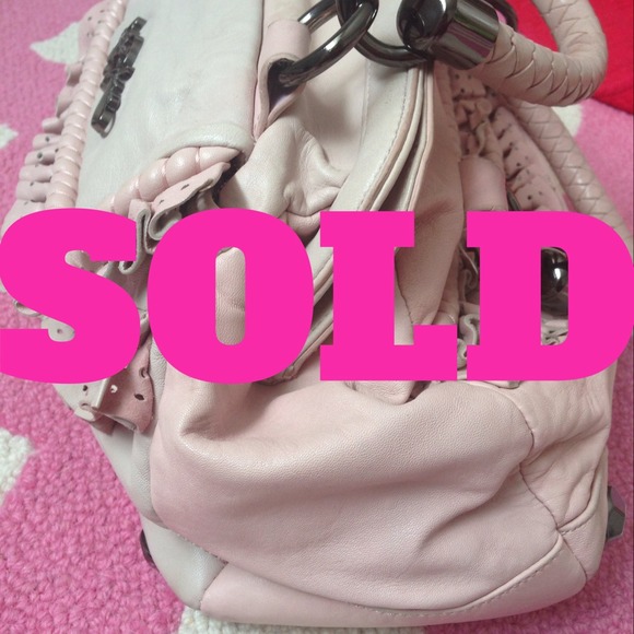 🚫sold🚫Additional pics of Betsy Johnson purse