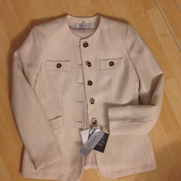 BNWT Kasper blazer/suit