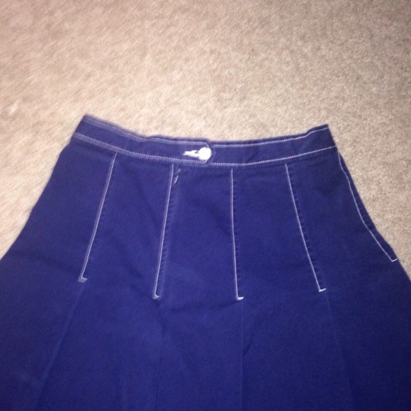 Cute Jean Skirt💕 - Picture 3 of 4