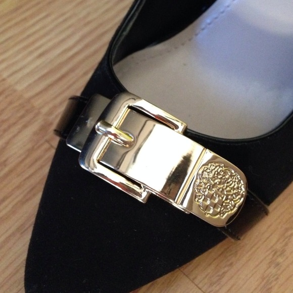 Vince Camuto Heels - Picture 2 of 4