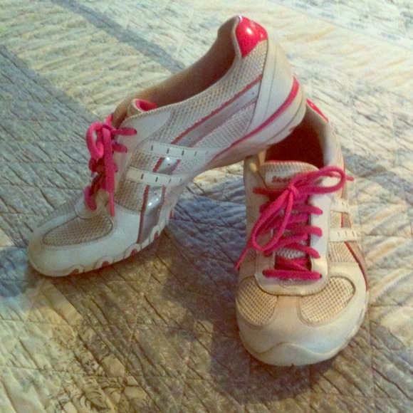 TRADE Hot Pink Sketcher Sneakers