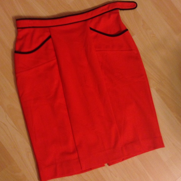 BNWT Orange Pencil skirt