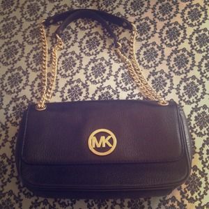Authentic Michael Kors shoulder bag