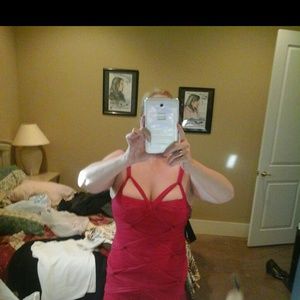 Sexy red dress! Perfect for a sexy night out!