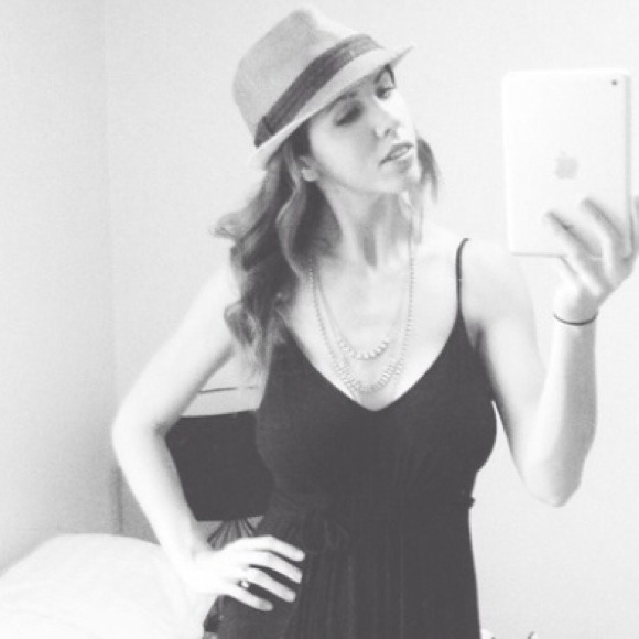 ‼️SOLD‼️ - Picture 2 of 3