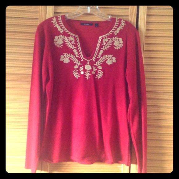 Sweater with embroidery