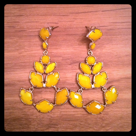 Kendra Scott chandelier earrings