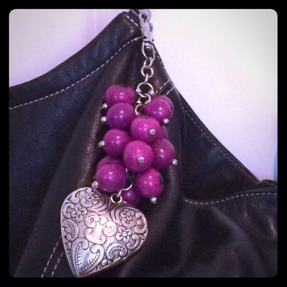 AMAZON SEEDS KEYCHAIN Silver Heart