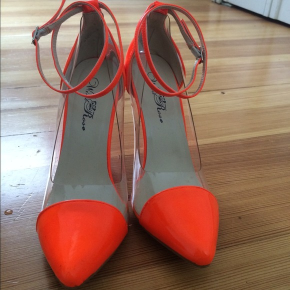 Cap and Heel colored heel