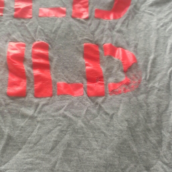 Shirt - Picture 3 of 4