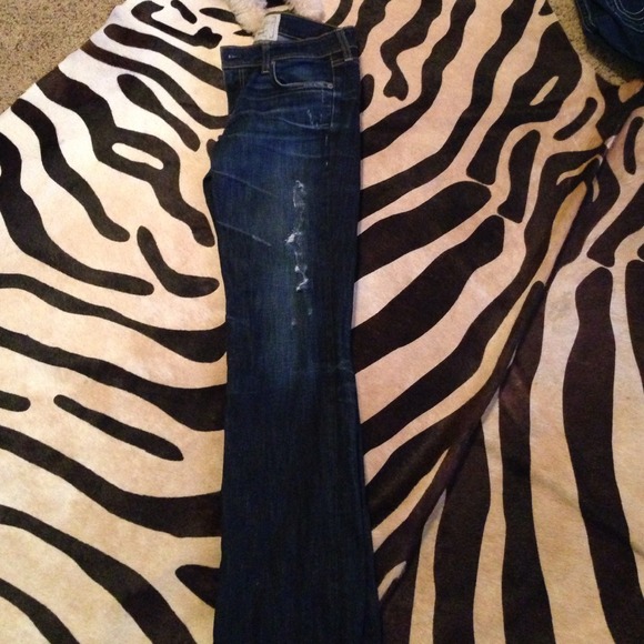 Size 26-long, Big Stars, dark wash, "Liv Boot"